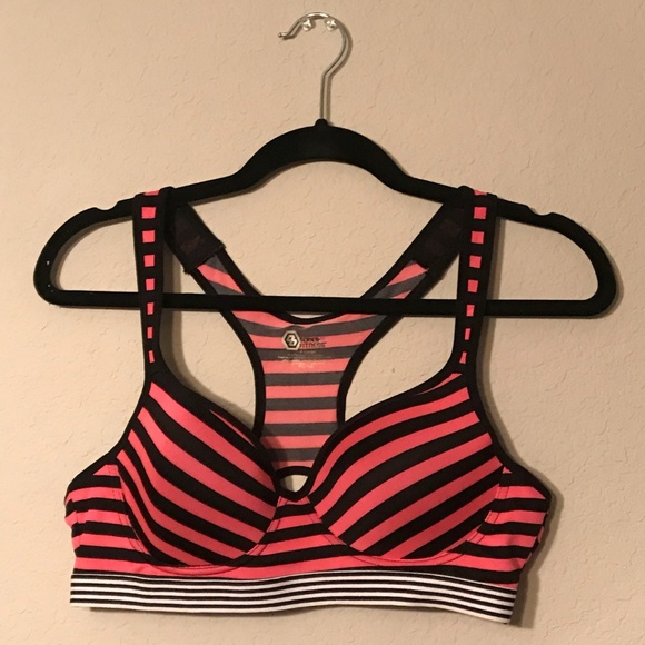 series 8 fitness sports bra
